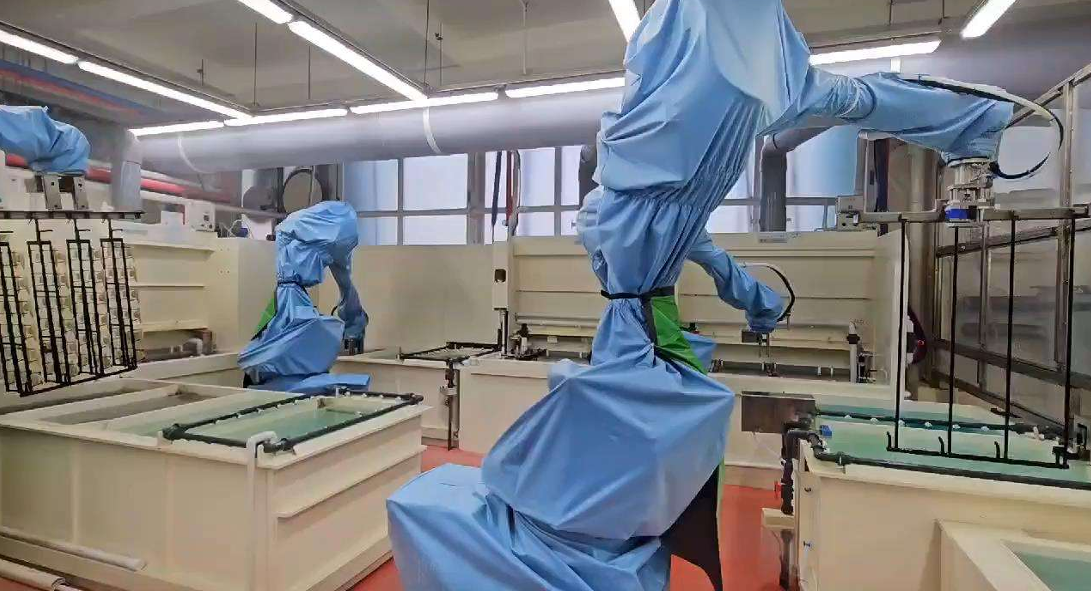 로봇 전처리/도금 공정 자동화 현장(화학니켈)